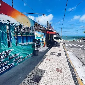 E Free Surf Hostal